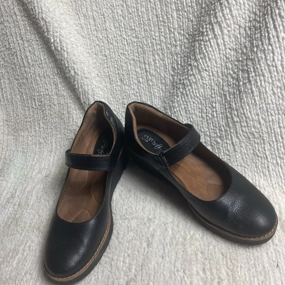 Euro Soft synthetic Black Mary Jane wedge Shoes SZ11M